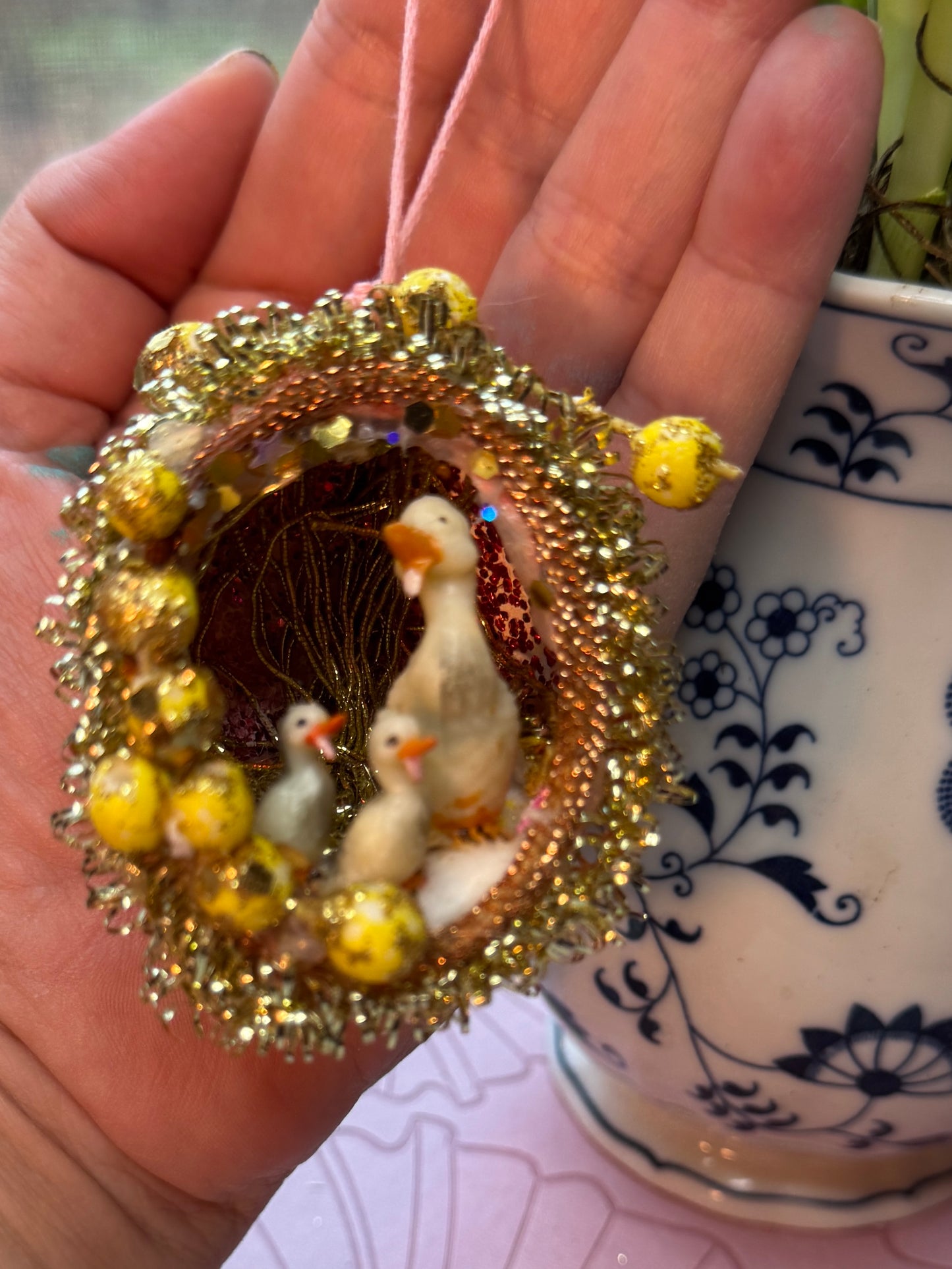 Make a Fancy Vintage Easter Egg, Saturday April 6th, 4-6 pm